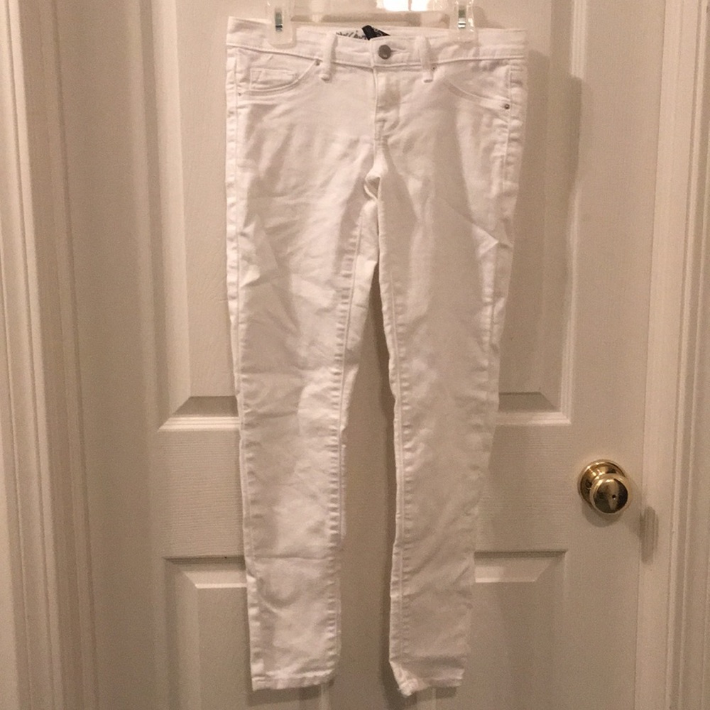 Mossimo White Jeans/Jeggings